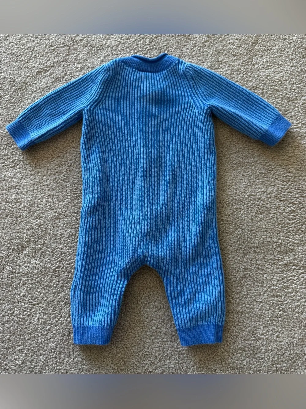 GAP soft blue